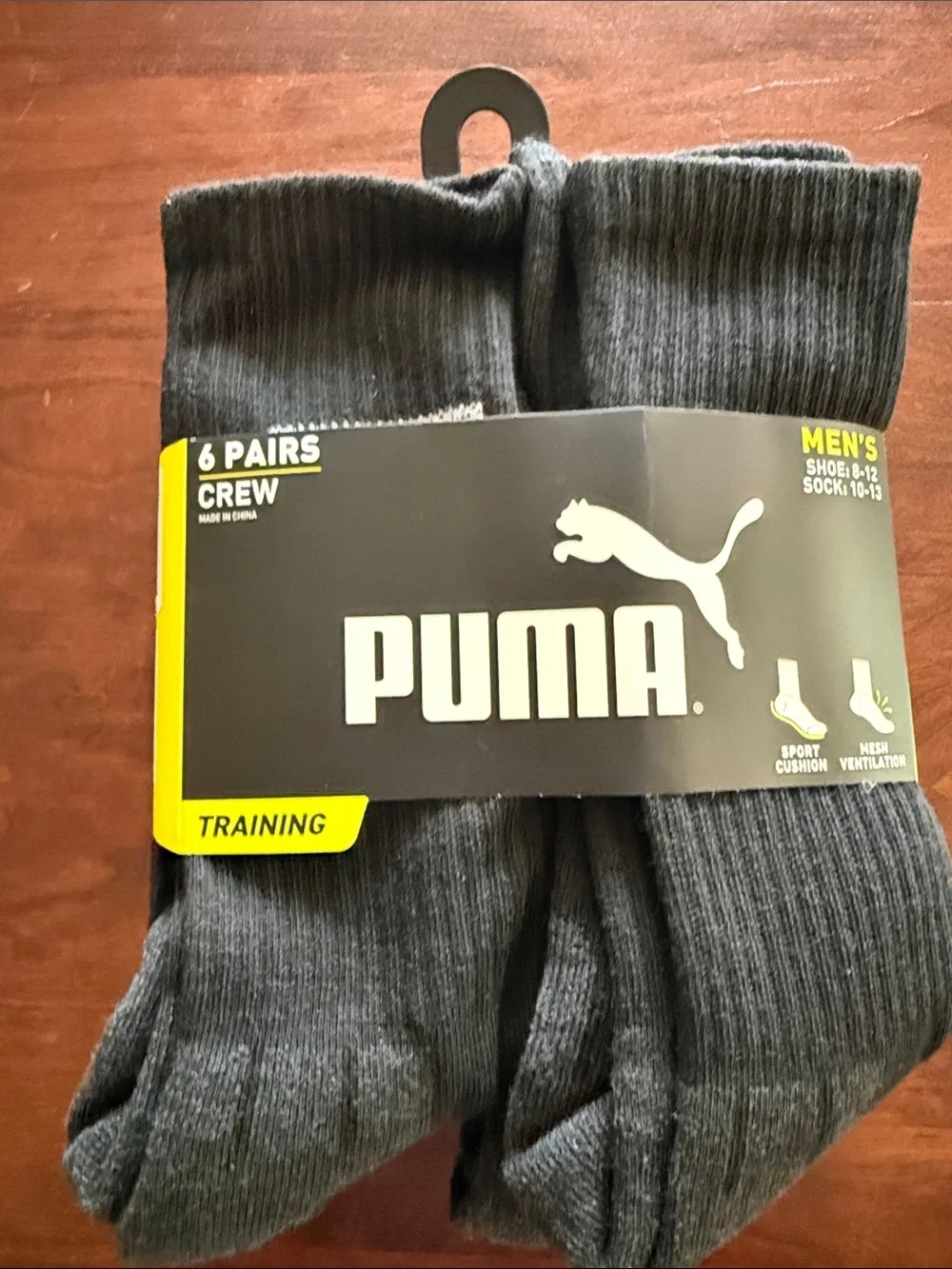 Puma Men's Crew Athletic Socks in Black - 6 Pack men’s shoe size 8-12 NWT